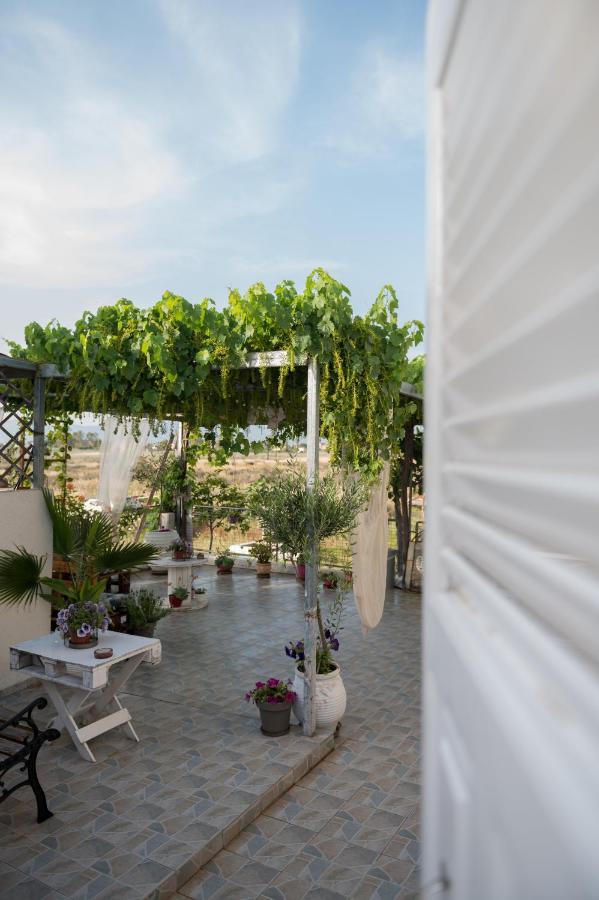 Sea View Residence Nea Kios Exterior foto